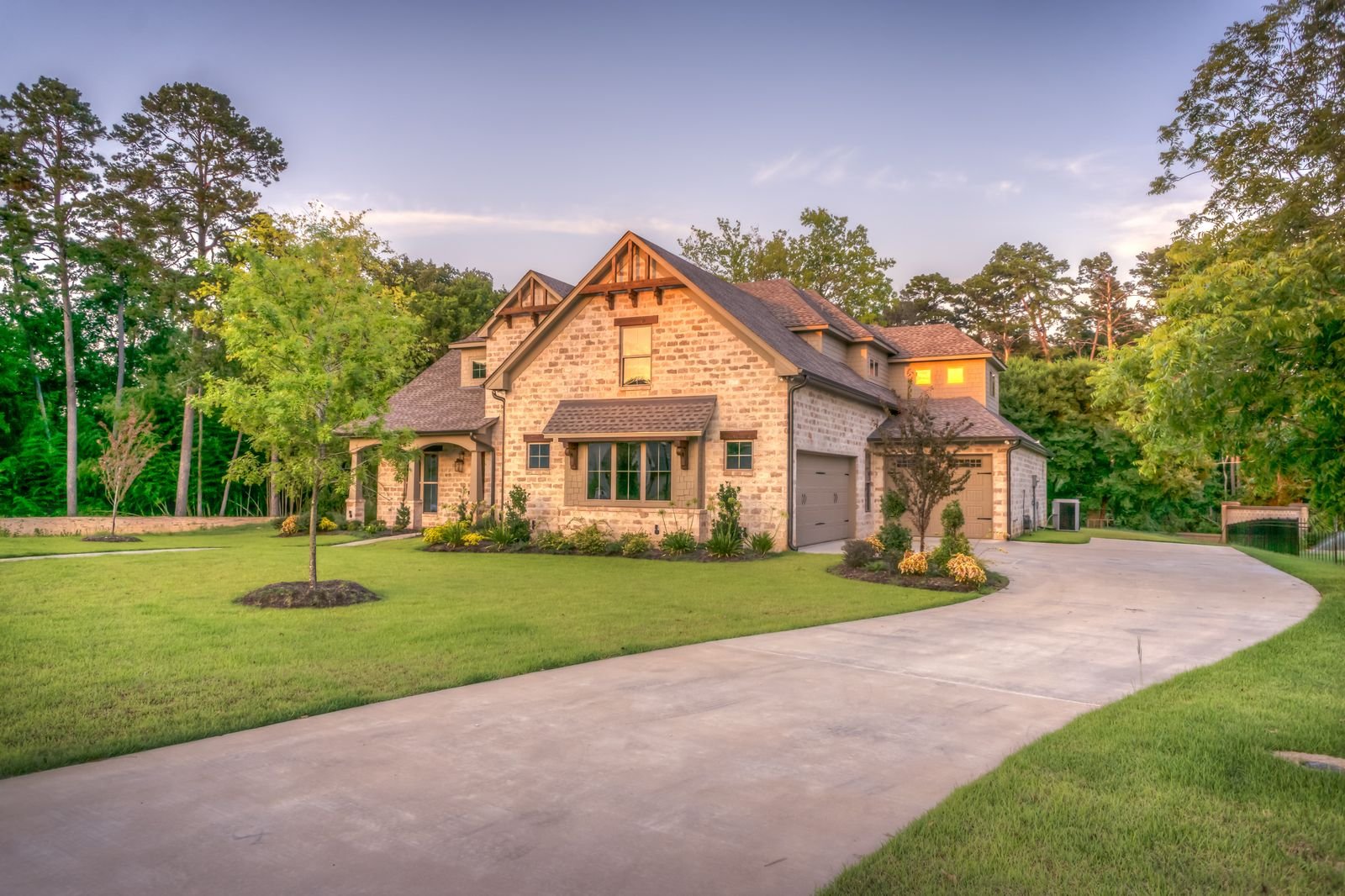 Residential house with a full shingle roof